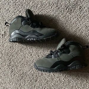 Air Jordan retro 10s (toddler)
